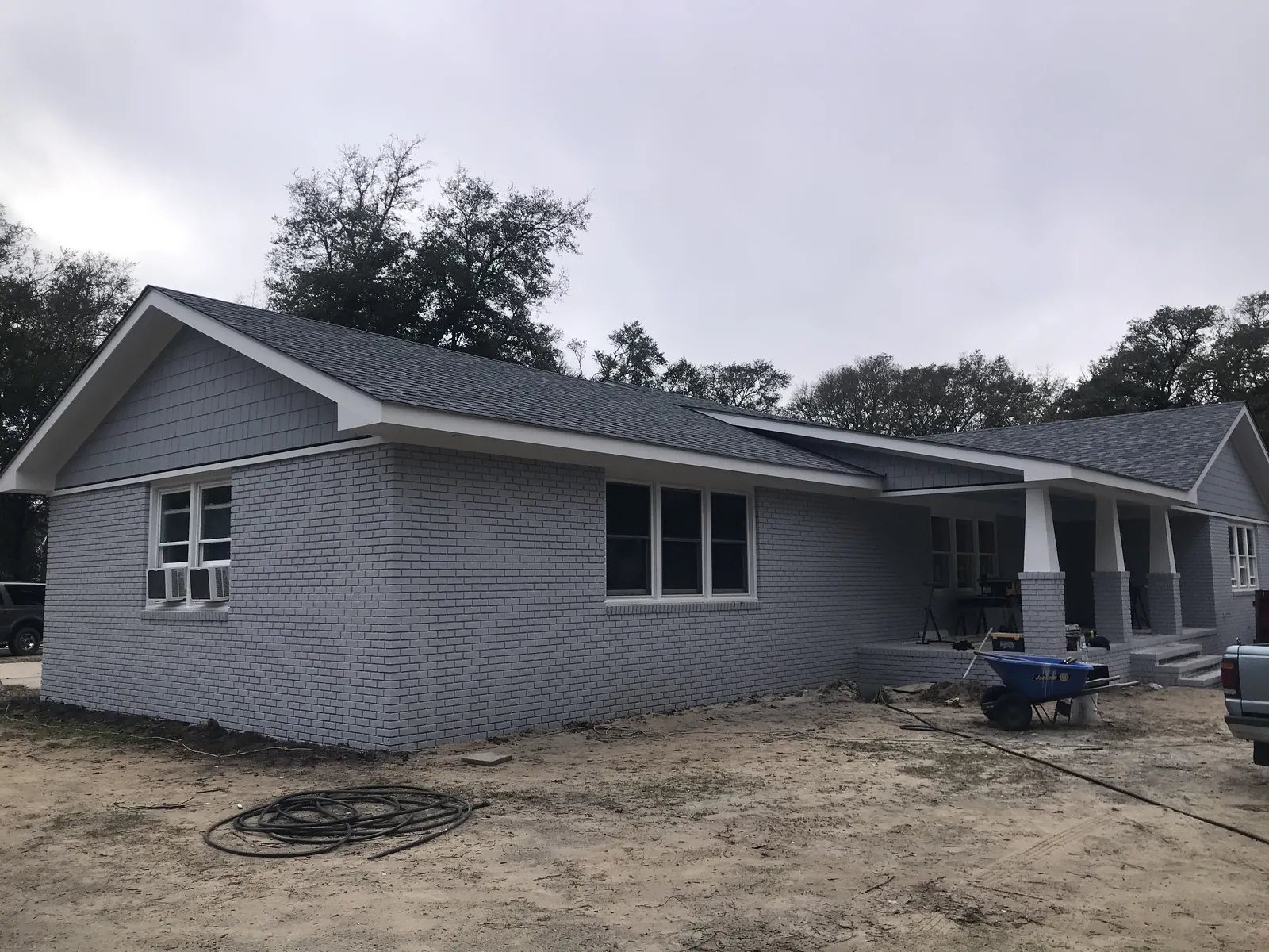 Finished custom home with a green lawn near Southport and Oak Island, NC, built by Northstar Custom Works
